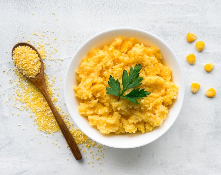 Organic Yellow Polenta - Image 4